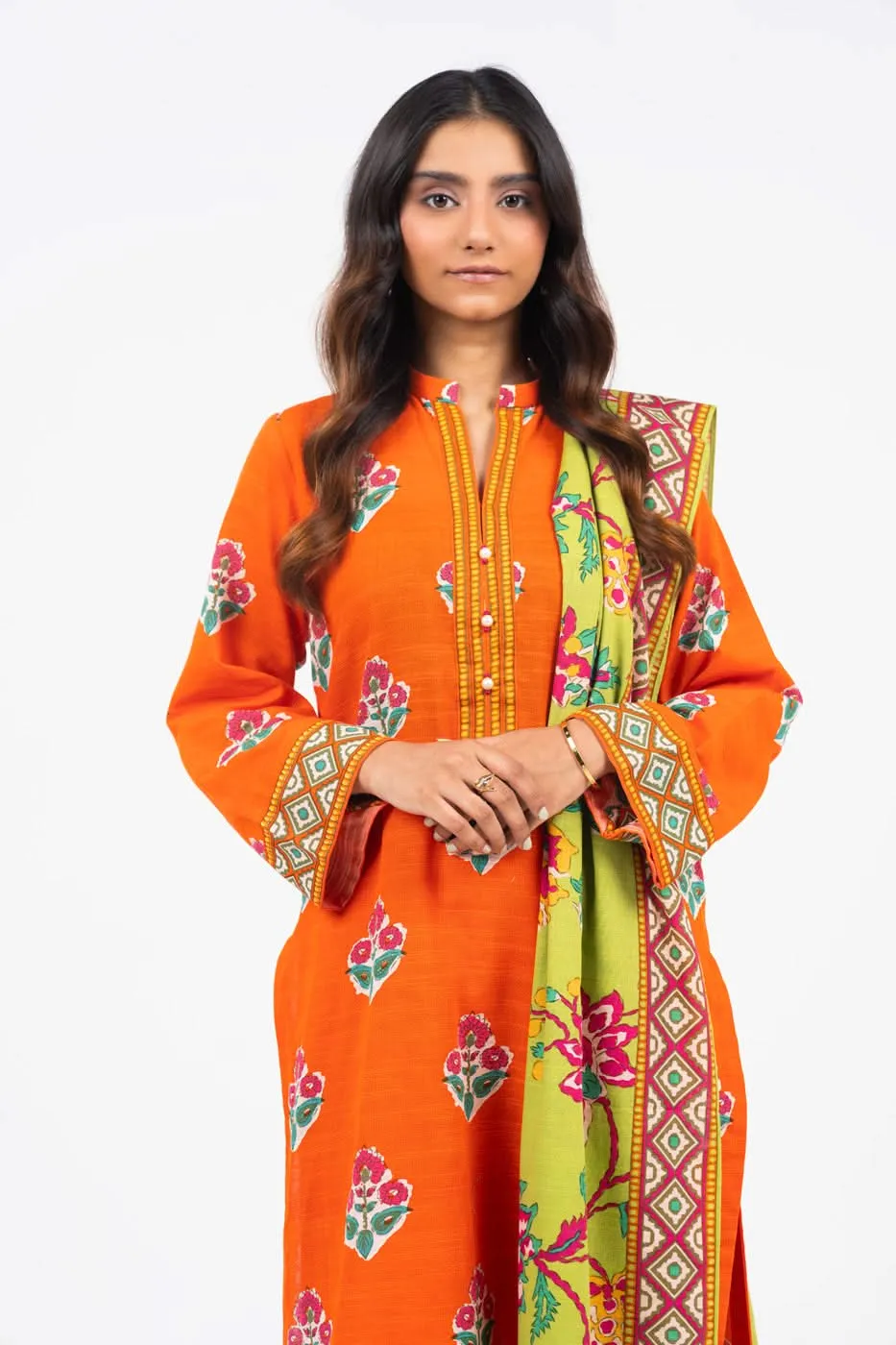 3 Piece Printed Khaddar Suit With Light Khaddar Dupatta