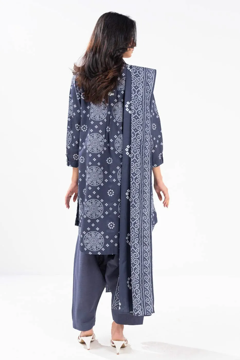 3 Piece Printed Khaddar Suit With Light Khaddar Dupatta