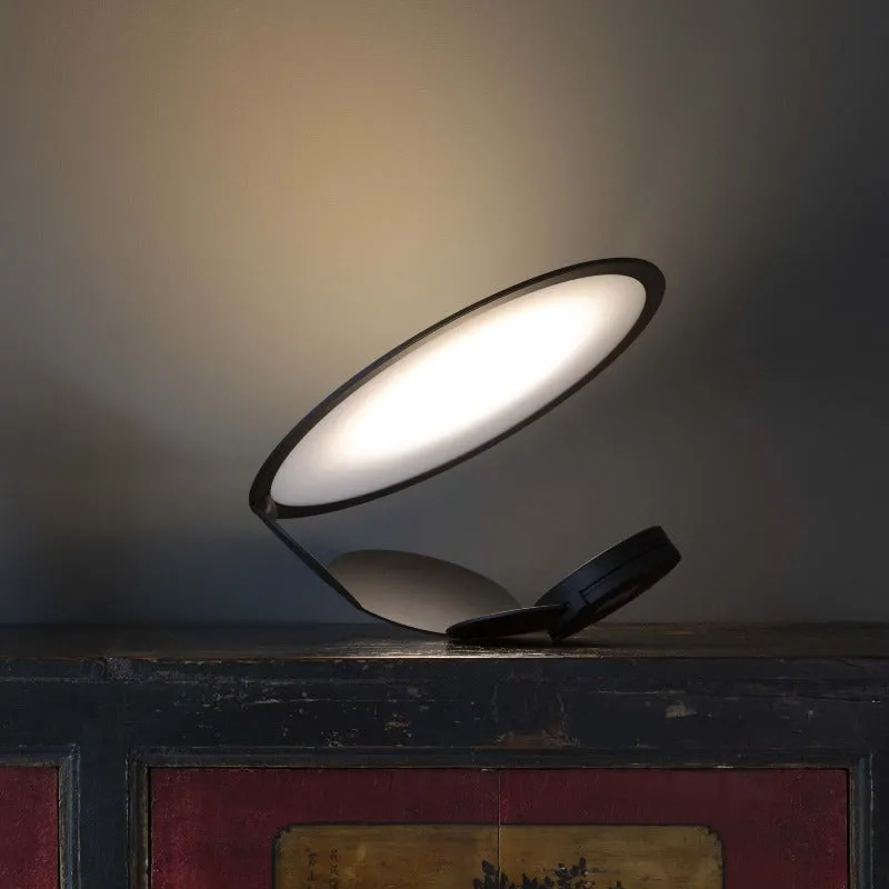 Adjustable Round Reflective Table Lamp