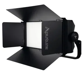 Aputure Nova P600C Led Light Kit   S/Box & B/Door