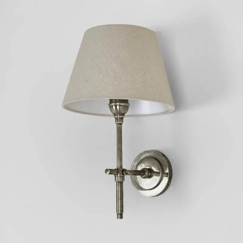 Classic Antique Brass Wall Light