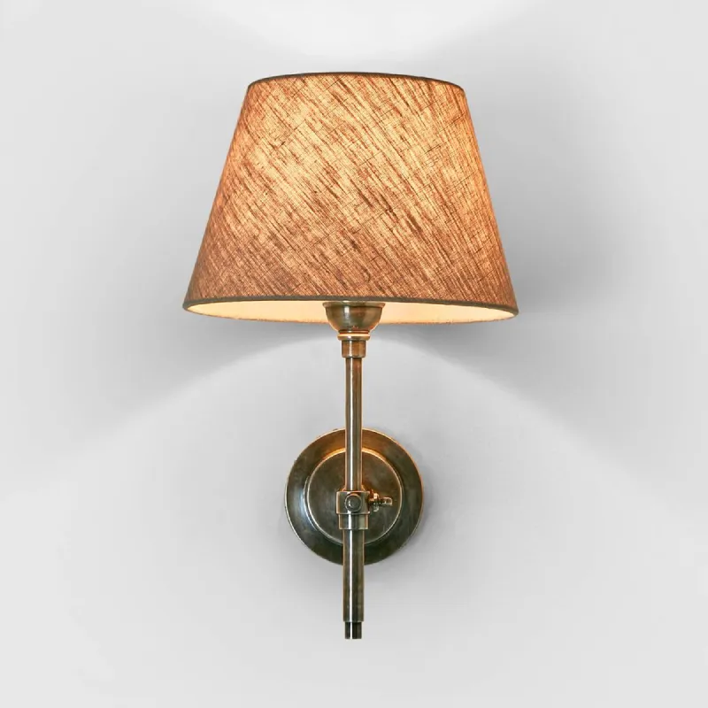 Classic Antique Brass Wall Light