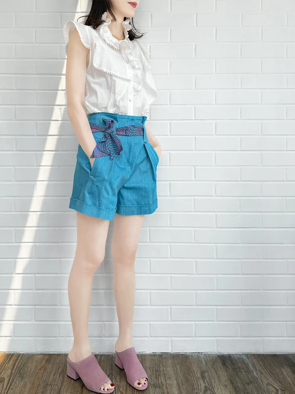 Crystal Teal Contrast Stitch Pleated Waist Belted Shorts