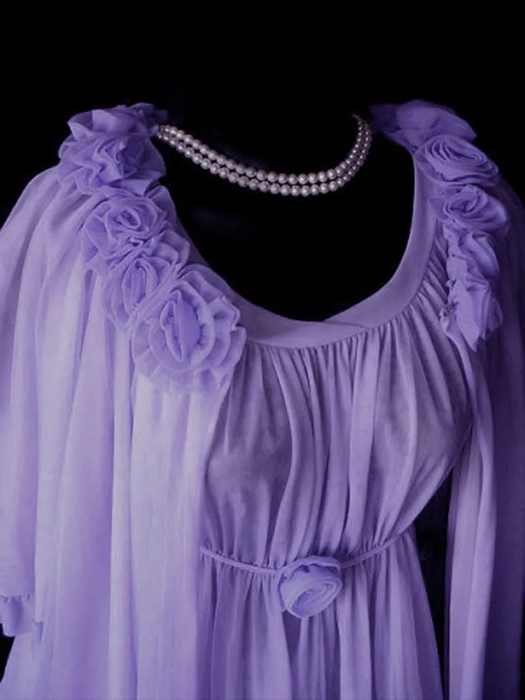 *FROM MY OWN PERSONAL COLLECTION - RARE, RARE VINTAGE JENELLE OF CALIFORNIA PEIGNOIR & NIGHTGOWN SET ADORNED WITH  DOUBLE NYLON ROSES IN FRENCH LILAC