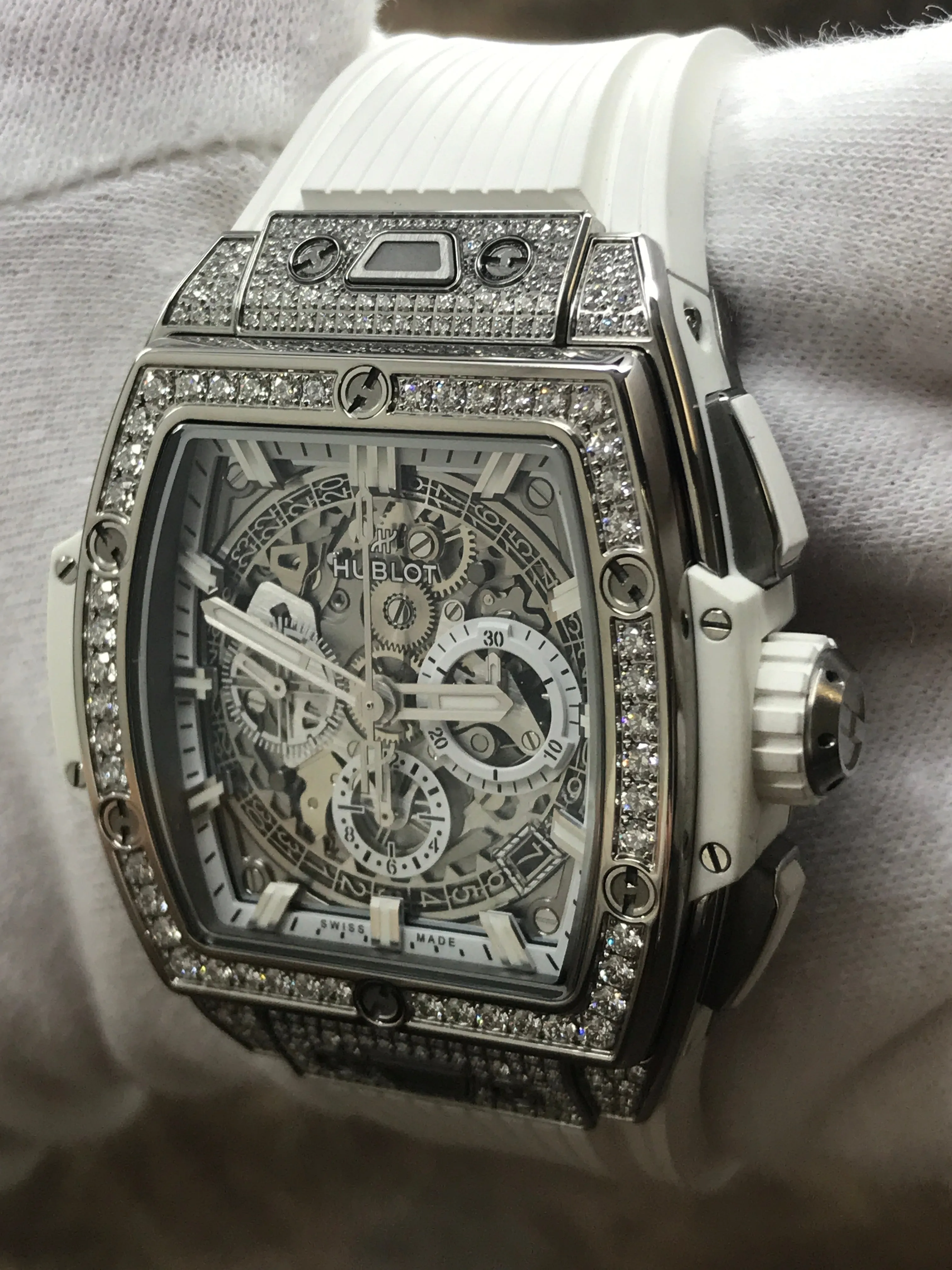 Hublot Spirit of Big Bang Diamond 642.NE.2010.RW.1604 Skeleton Dial Automatic Men's Watch