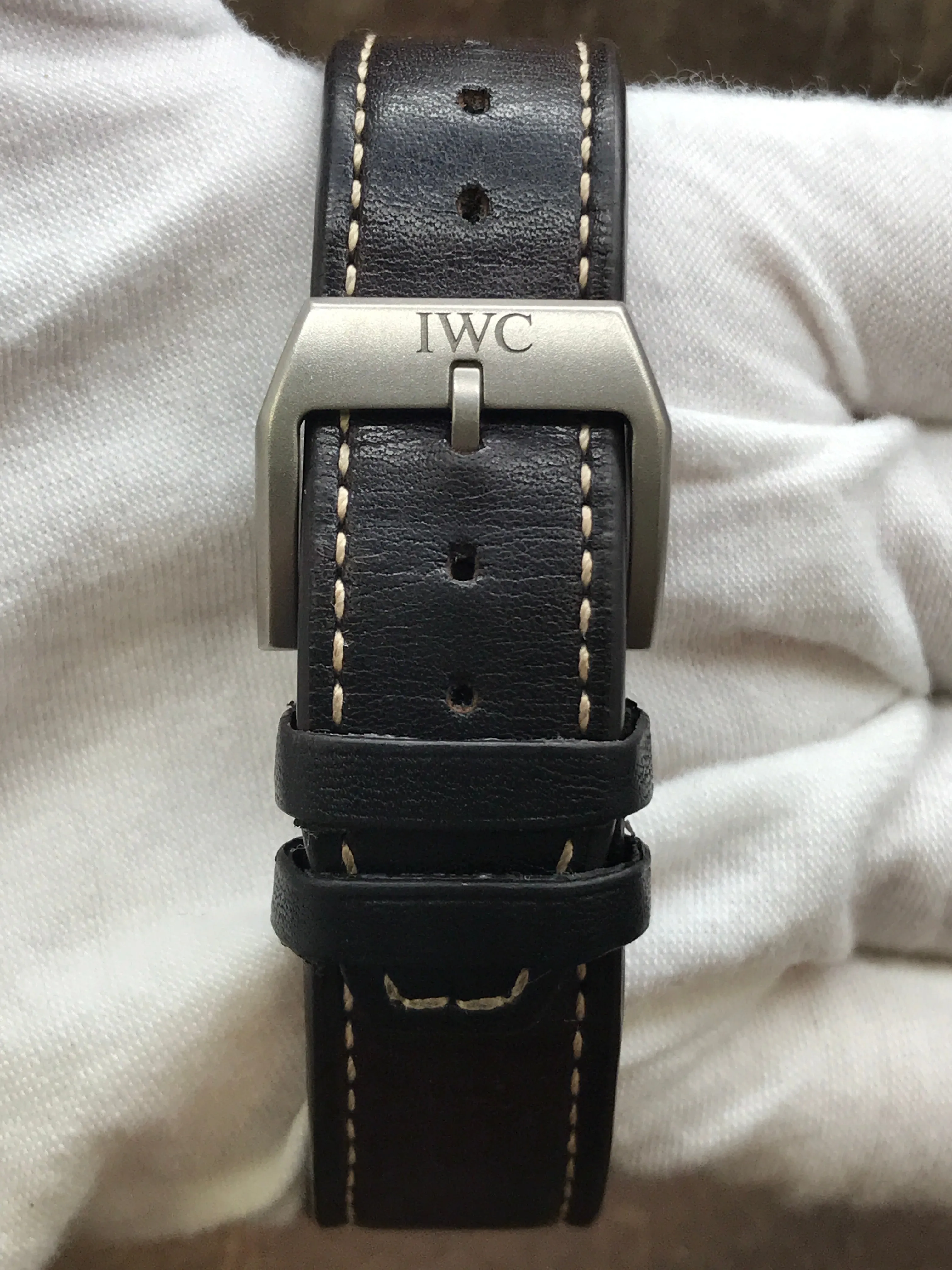 IWC Pilot's Watch Mk XVIII Heritage IW327006 Black Dial Automatic  Men's Watch