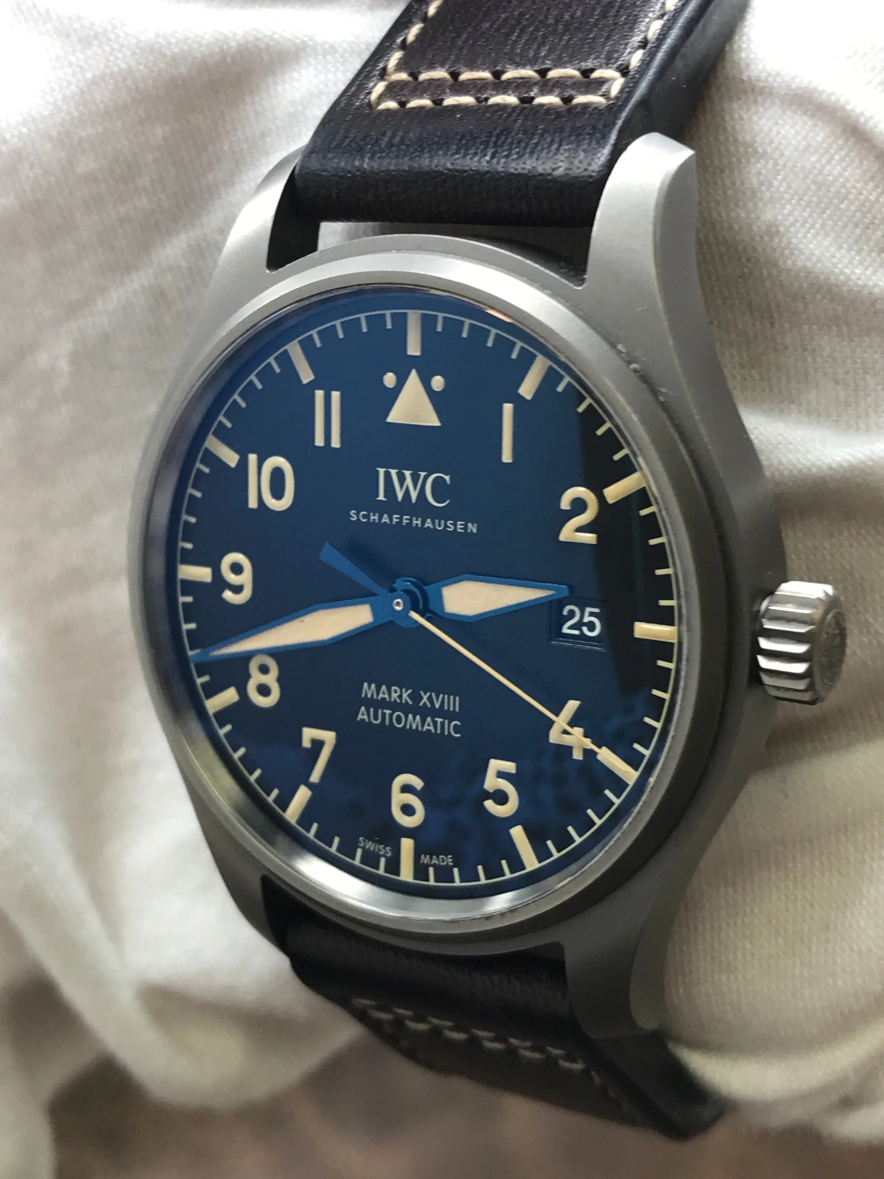 IWC Pilot's Watch Mk XVIII Heritage IW327006 Black Dial Automatic  Men's Watch