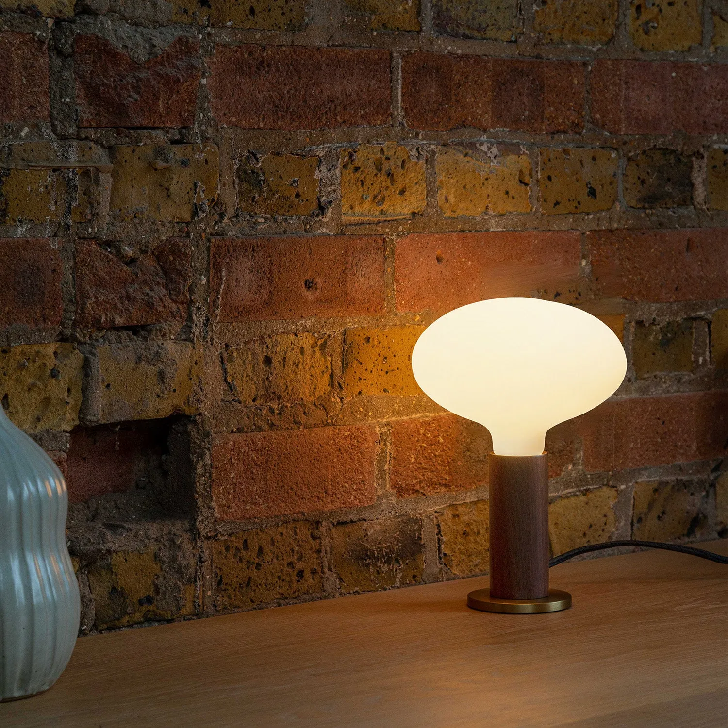 Knuckle Table Lamp in Walnut   Oval