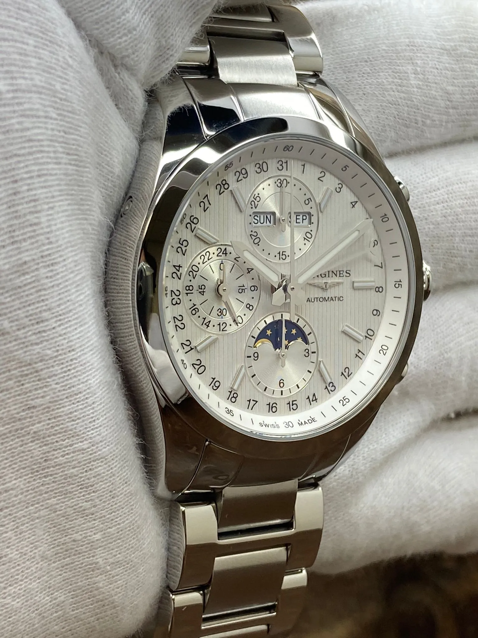 Longines Conquest Classic Chronograph L2.798.4.72.6 Silver Dial Automatic Men's Watch