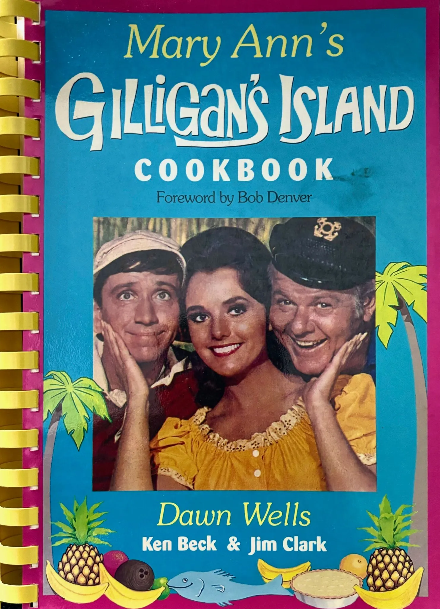 (*NEW ARRIVAL*) (Television) Dawn Wells, Ken Beck & Jim Clark. Mary Ann's Gilligan's Island Cookbook