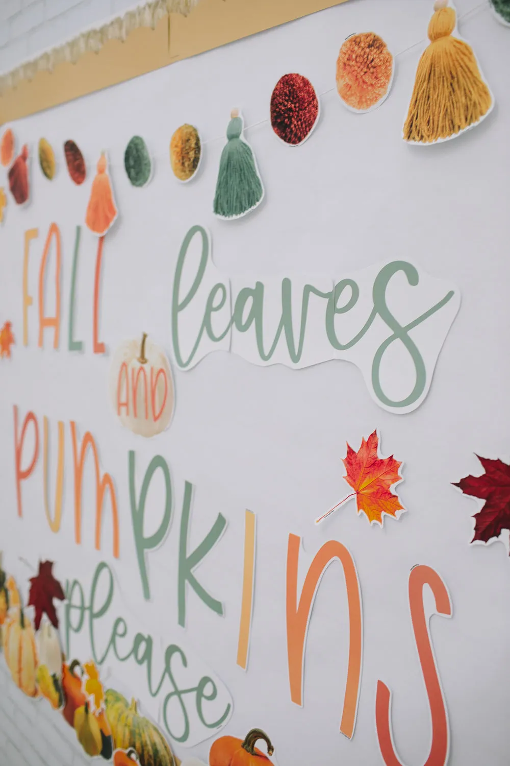 "Fall Leaves and Pumpkins Please" Inspirational Classroom Headline | Seasonal Classroom Decor | UPRINT | Schoolgirl Style