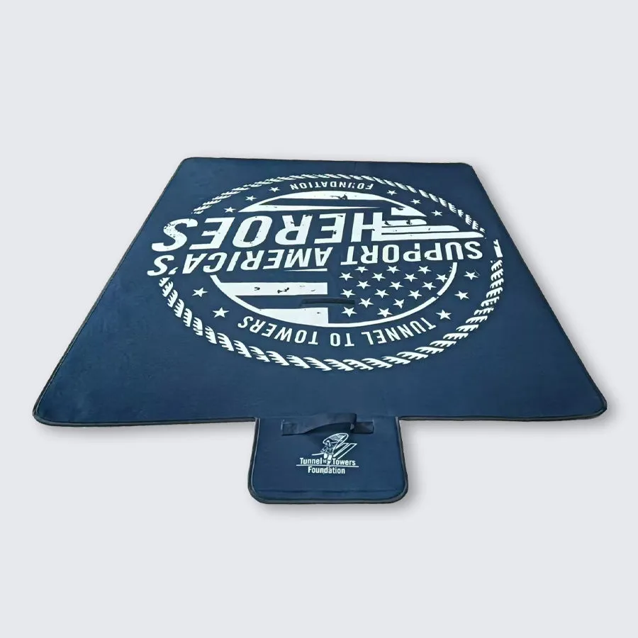 T2T Roll Up Picnic Blanket - (Navy)