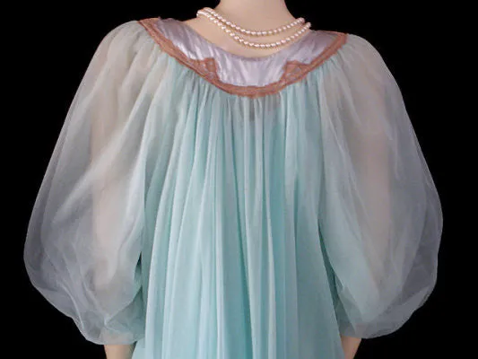 *VINTAGE JENELLE DOUBLE NYLON PEIGNOIR & NIGHTGOWN SET WITH SATIN & ECRU LACE TRIM IN CARIBBEAN JEWEL